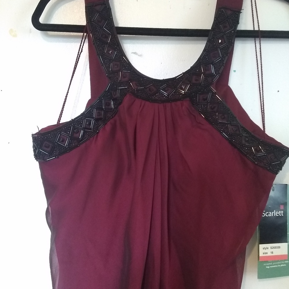 Scarlett Ladies' Evening Dress.